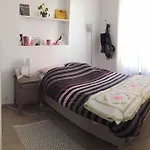 Cozy Flat, 5 Mins From Metro, 1 Bedroom