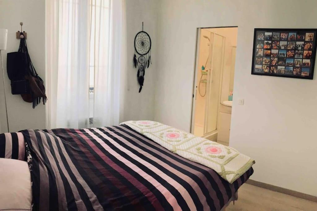 Appartement Cozy Flat, 5 Mins From Metro, 1 Bedroom